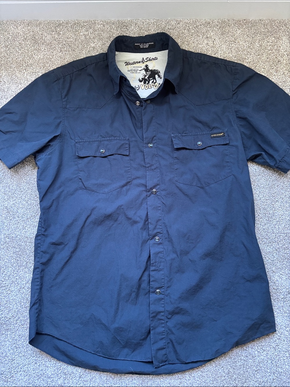 Volcom Men's Dark Blue Short Sleeve Button-Down Shirt